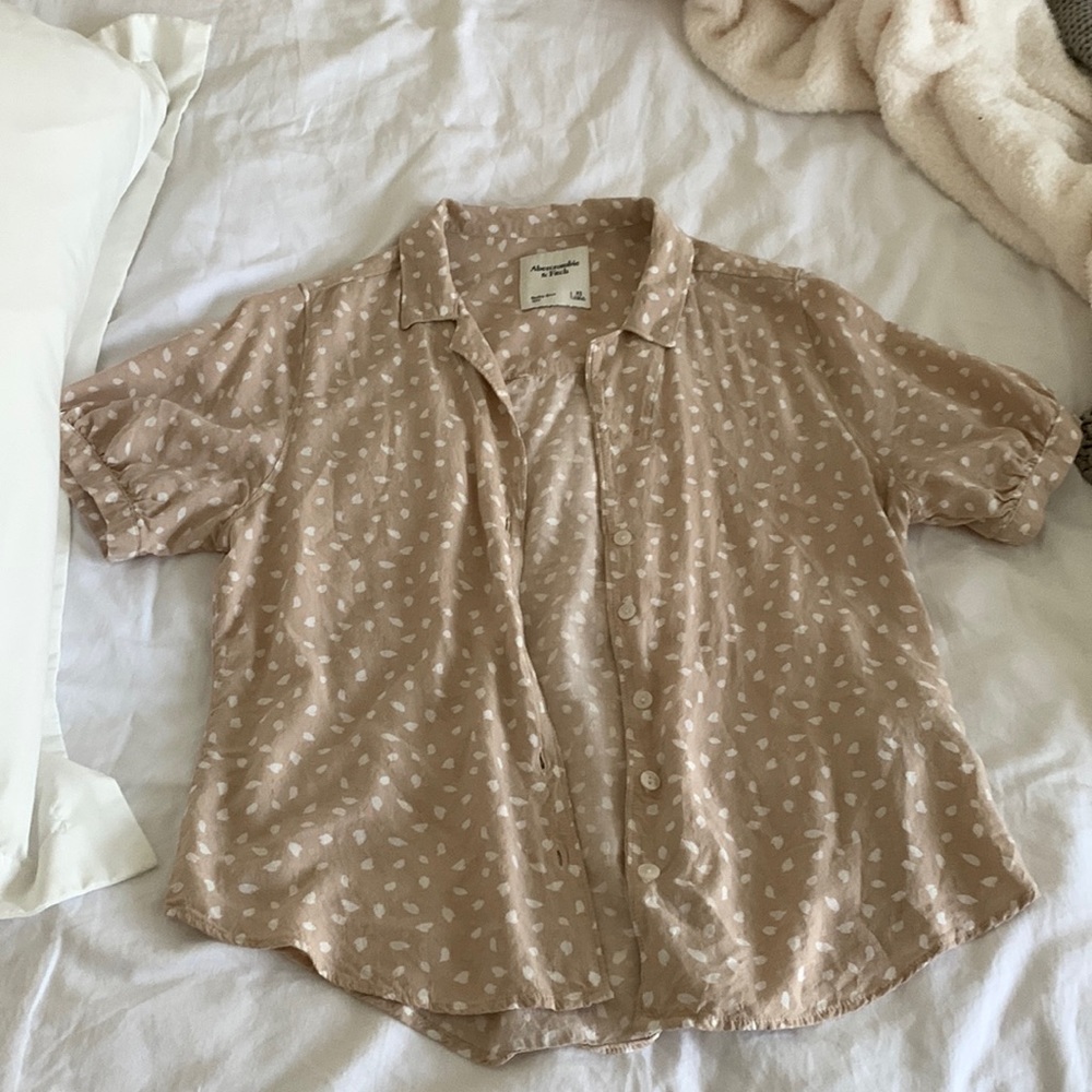 Abercrombie beige button down